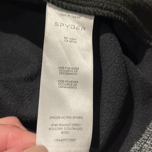 SPYDER Outbound sweater . 1/4 zip, XL excellent condition , like new . - Picture 6 of 7